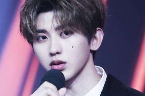 吃瓜娱乐八卦蔡徐坤图片